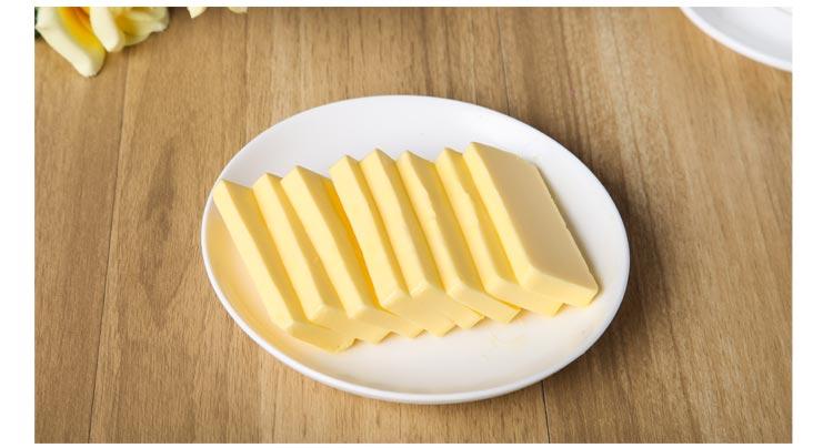 黄油是牛奶脂肪的浓缩!脂肪含量是牛奶的30倍